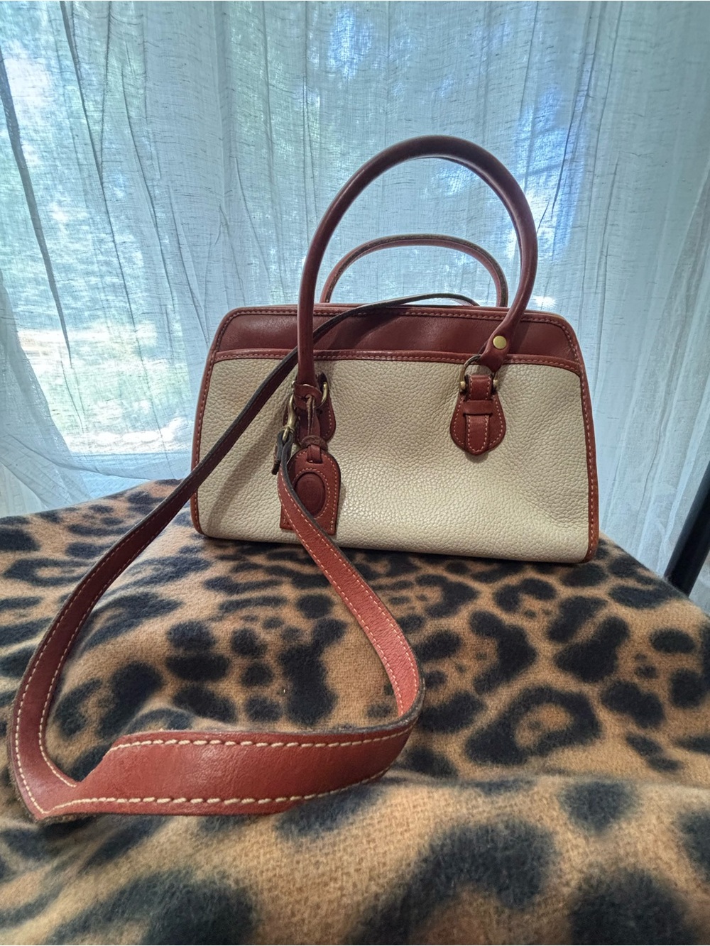 Vintage Liz Claiborne Leather Top-Handle Bag Cream and Brown & shoulder strap